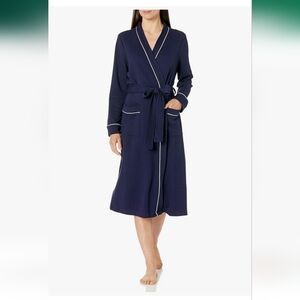 Amazon Essentials Women's Navy Blue Robe